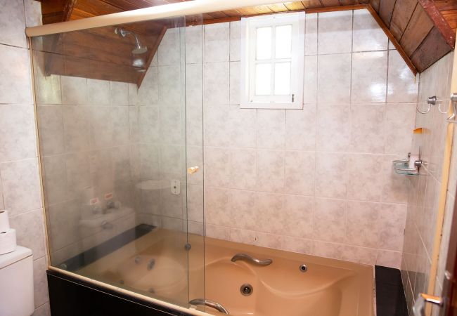 Chalé em Domingos Martins - Chalé com ótima localização em Domingos Martins/ES Chalé em Domingos Martins - Chalé com ótima localização em Domingos Martins/ES