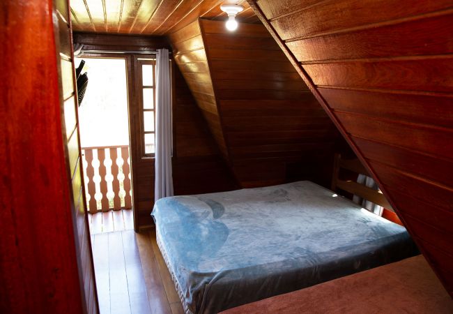 Chalé em Domingos Martins - Chalé com ótima localização em Domingos Martins/ES Chalé em Domingos Martins - Chalé com ótima localização em Domingos Martins/ES