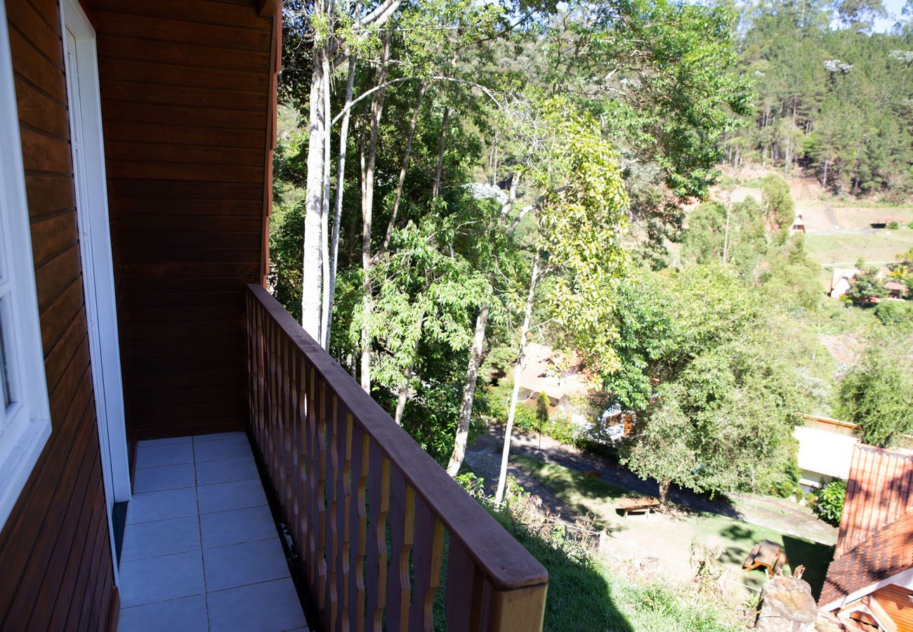 Chalé em Domingos Martins - Chalé com ótima localização em Domingos Martins/ES Chalé em Domingos Martins - Chalé com ótima localização em Domingos Martins/ES