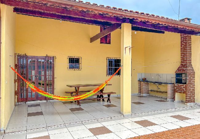 Casa em Praia Grande - Casa c churrasqueira próx à Praia Jardim Real/SP Casa em Praia Grande - Casa c churrasqueira próx à Praia Jardim Real/SP