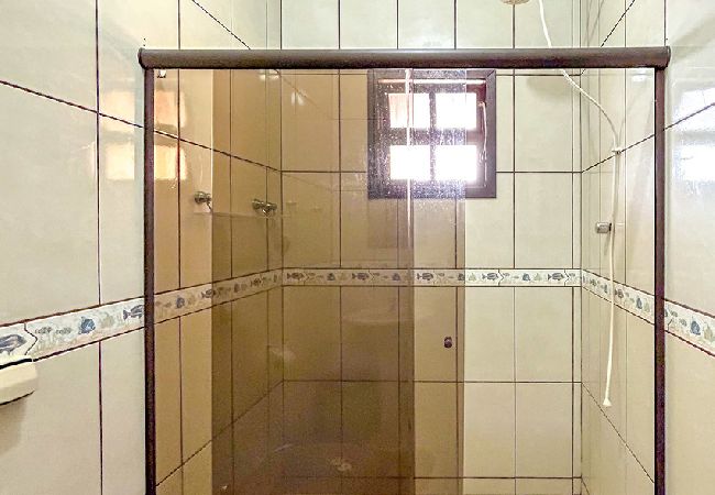 Casa em Praia Grande - Casa c churrasqueira próx à Praia Jardim Real/SP Casa em Praia Grande - Casa c churrasqueira próx à Praia Jardim Real/SP