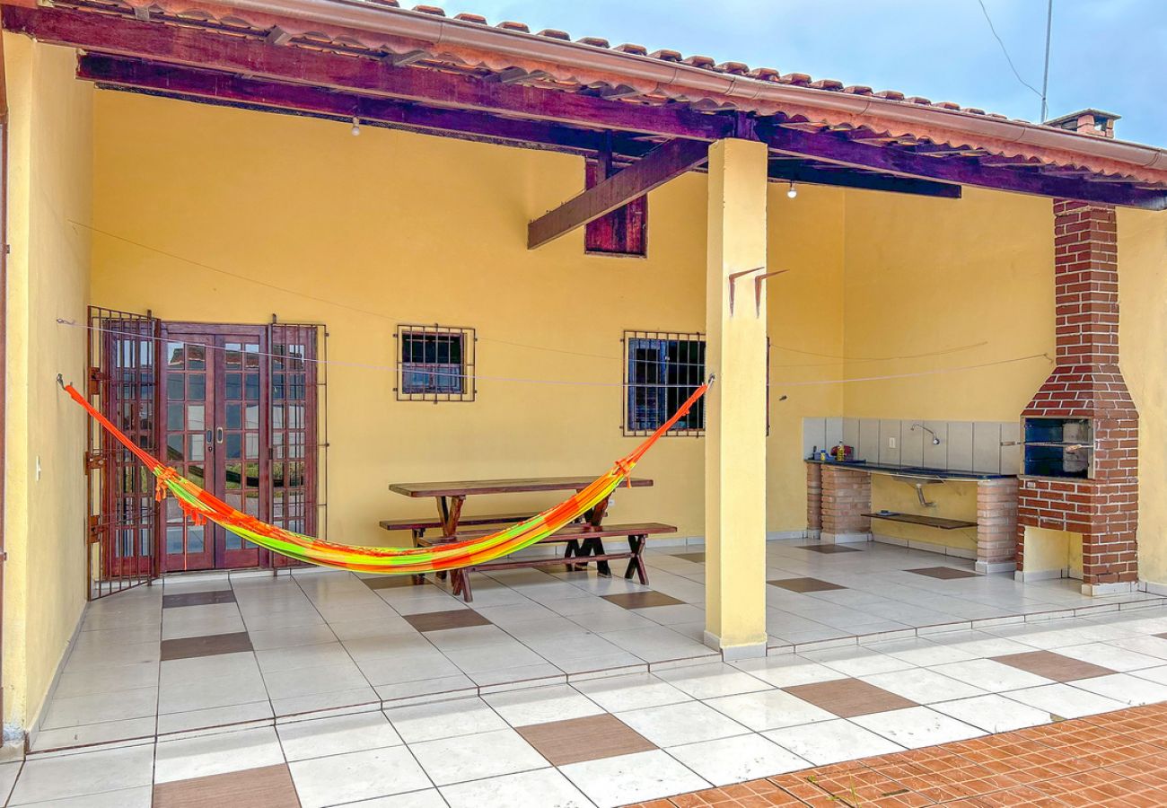 Casa em Praia Grande - Casa c churrasqueira próx à Praia Jardim Real/SP Casa em Praia Grande - Casa c churrasqueira próx à Praia Jardim Real/SP