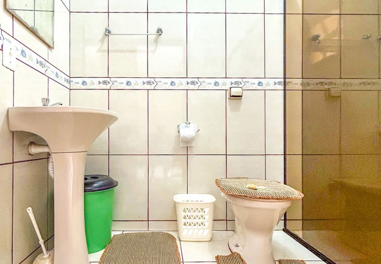 Casa em Praia Grande - Casa c churrasqueira próx à Praia Jardim Real/SP Casa em Praia Grande - Casa c churrasqueira próx à Praia Jardim Real/SP