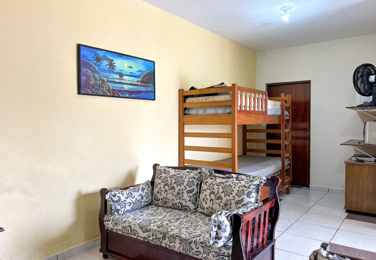 Casa em Praia Grande - Casa c churrasqueira próx à Praia Jardim Real/SP Casa em Praia Grande - Casa c churrasqueira próx à Praia Jardim Real/SP