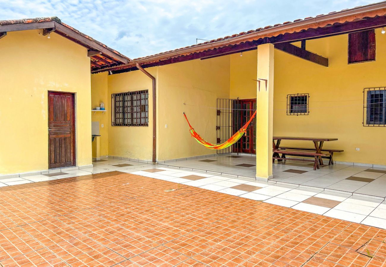 Casa em Praia Grande - Casa c churrasqueira próx à Praia Jardim Real/SP Casa em Praia Grande - Casa c churrasqueira próx à Praia Jardim Real/SP