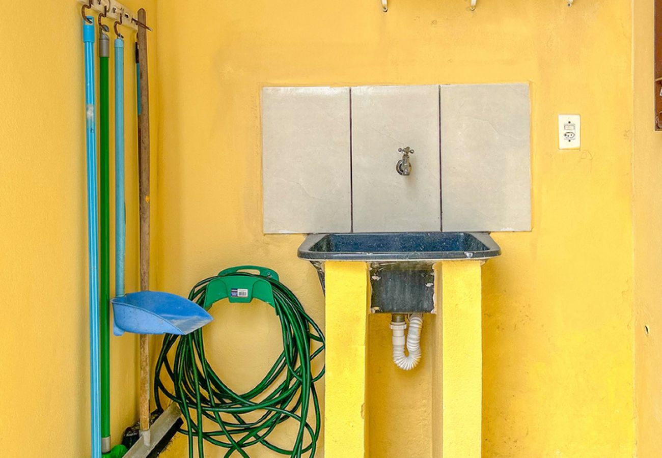 Casa em Praia Grande - Casa c churrasqueira próx à Praia Jardim Real/SP Casa em Praia Grande - Casa c churrasqueira próx à Praia Jardim Real/SP