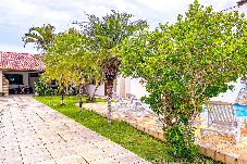 Casa em Itanhaém - Casa com churrasqueira e piscina em Itanhaém
