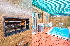 Apartamento em Itanhaém - Kitnet com WiFi, piscina e churrasq em Itanhaém/SP