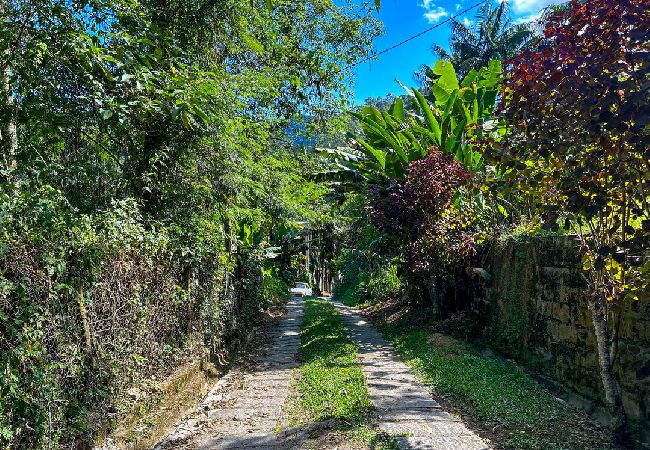 Chalé em Lumiar - Chalé com localização privilegiada em Lumiar/RJ Chalé em Lumiar - Chalé com localização privilegiada em Lumiar/RJ