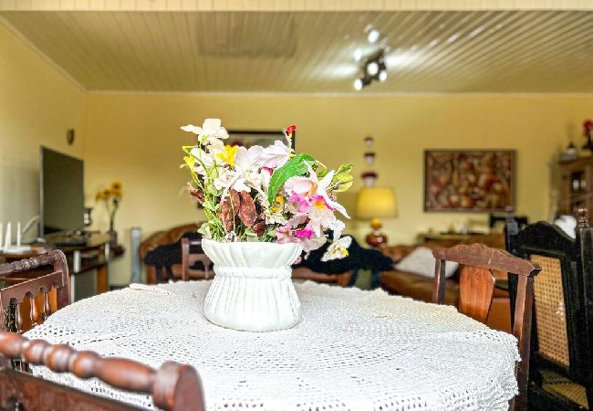 Casa em Atibaia - Chácara elegante com piscina e lazer em Atibaia/SP Casa em Atibaia - Chácara elegante com piscina e lazer em Atibaia/SP
