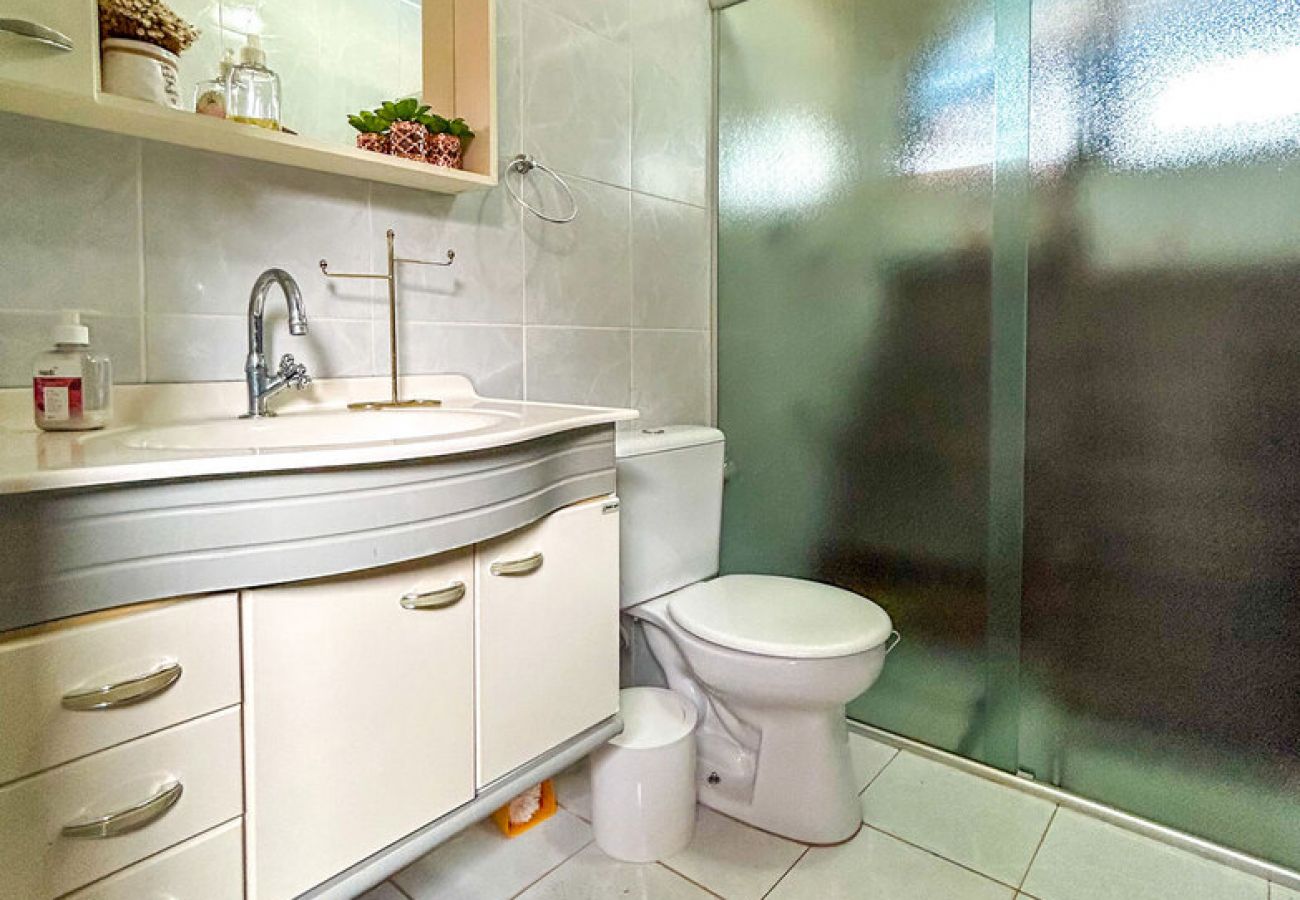 Casa em Atibaia - Chácara elegante com piscina e lazer em Atibaia/SP Casa em Atibaia - Chácara elegante com piscina e lazer em Atibaia/SP