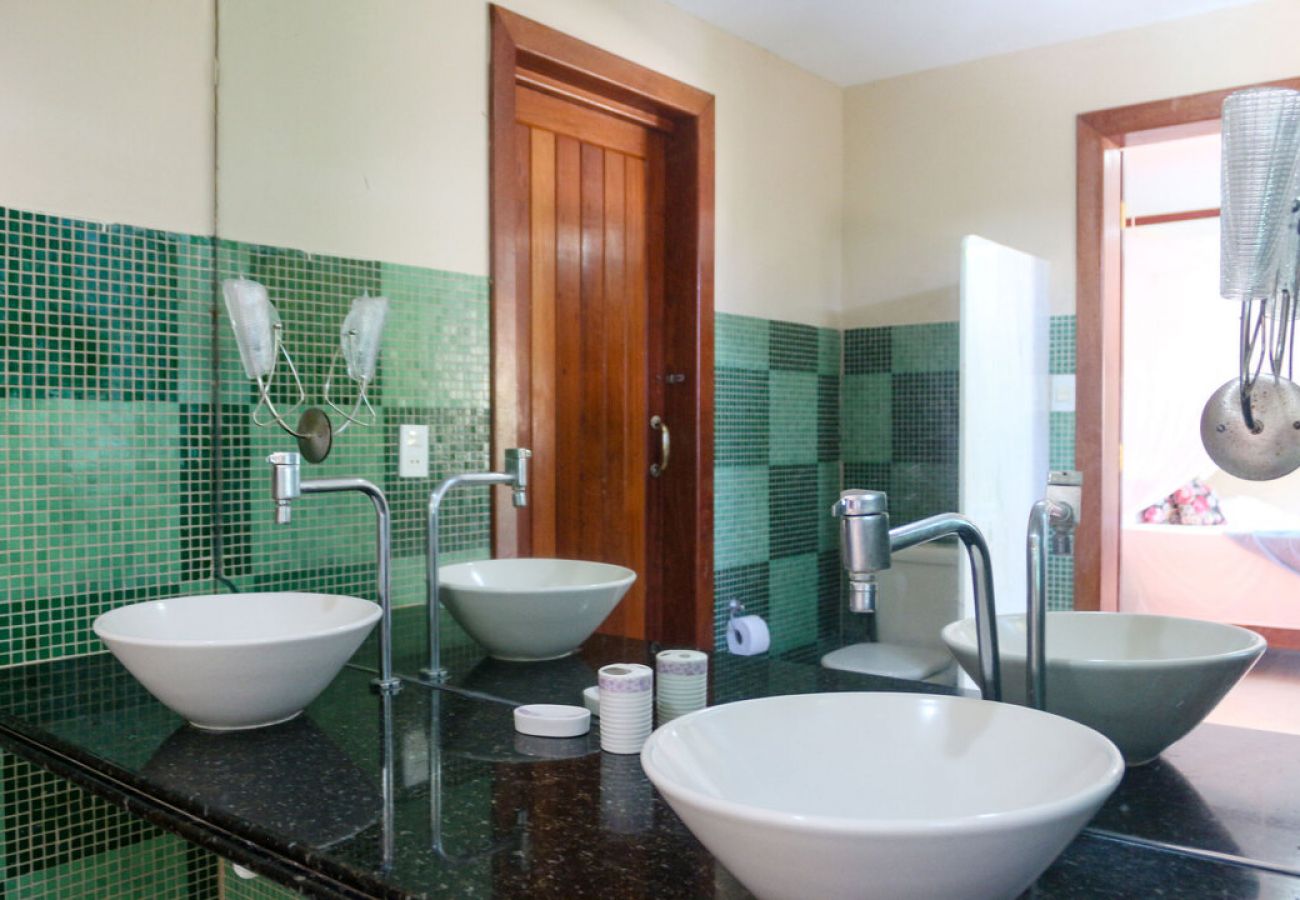 Casa em Arraial D'Ajuda - Confortável casa com piscina em Porto Seguro/BA Casa em Arraial D'Ajuda - Confortável casa com piscina em Porto Seguro/BA