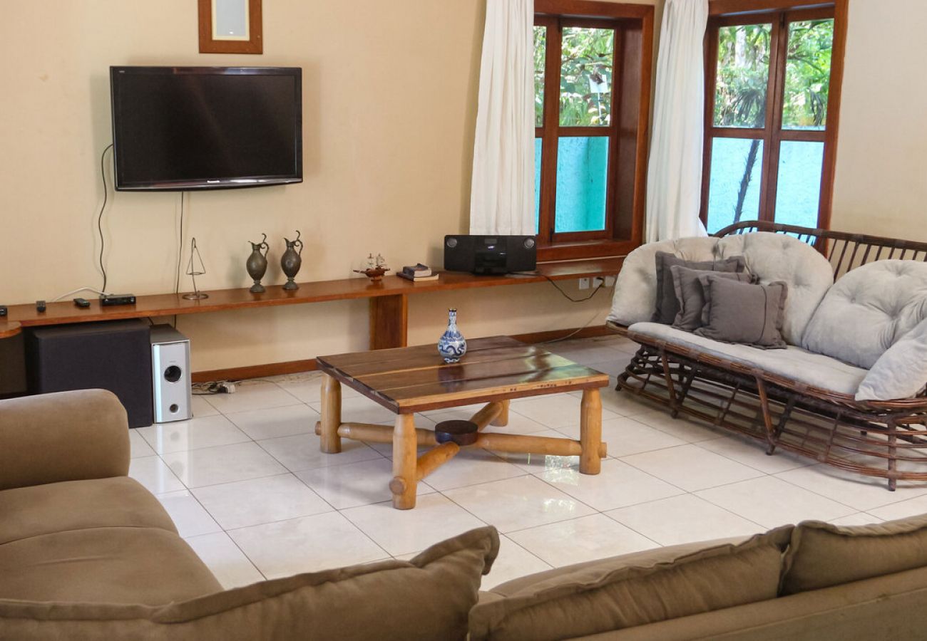 Casa em Arraial D'Ajuda - Confortável casa com piscina em Porto Seguro/BA Casa em Arraial D'Ajuda - Confortável casa com piscina em Porto Seguro/BA