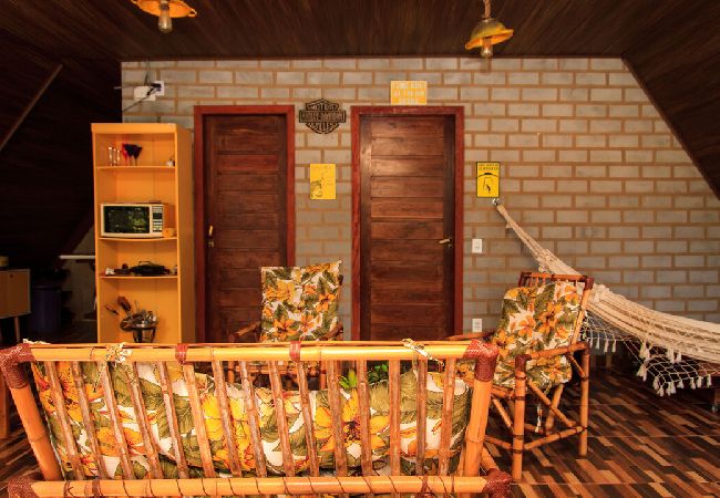 Chalé em Alto Paraíso de Goiás - Chalé com churrasqueira e jacuzzi aquecida Chalé em Alto Paraíso de Goiás - Chalé com churrasqueira e jacuzzi aquecida