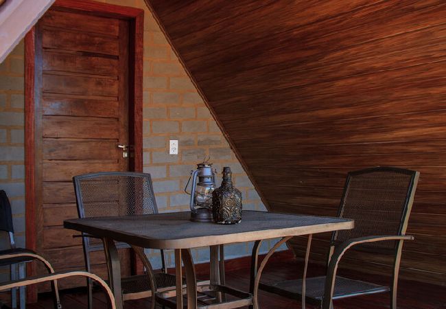 Chalé em Alto Paraíso de Goiás - Chalé com churrasqueira e jacuzzi aquecida Chalé em Alto Paraíso de Goiás - Chalé com churrasqueira e jacuzzi aquecida