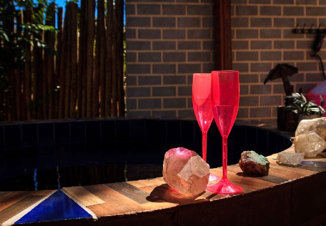 Chalé em Alto Paraíso de Goiás - Chalé com churrasqueira e jacuzzi aquecida Chalé em Alto Paraíso de Goiás - Chalé com churrasqueira e jacuzzi aquecida