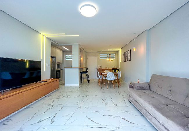 Apartamento em Santos - Apto estiloso e climatizado com wi-fi a beira mar Apartamento em Santos - Apto estiloso e climatizado com wi-fi a beira mar