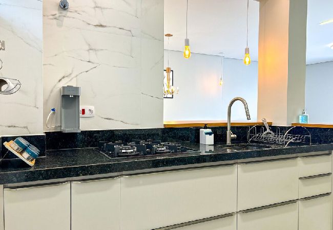 Apartamento em Santos - Apto estiloso e climatizado com wi-fi a beira mar Apartamento em Santos - Apto estiloso e climatizado com wi-fi a beira mar