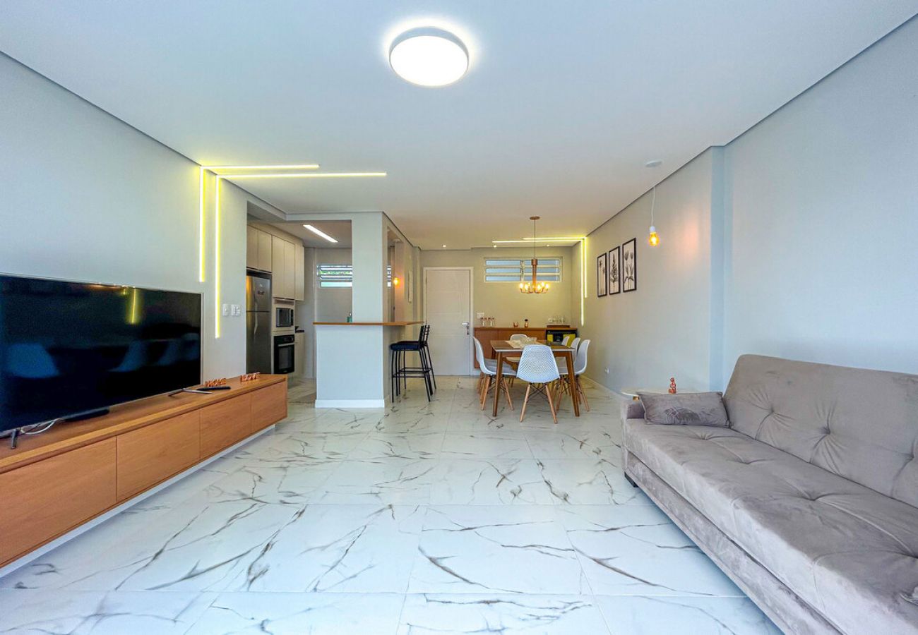 Apartamento em Santos - Apto estiloso e climatizado com wi-fi a beira mar Apartamento em Santos - Apto estiloso e climatizado com wi-fi a beira mar