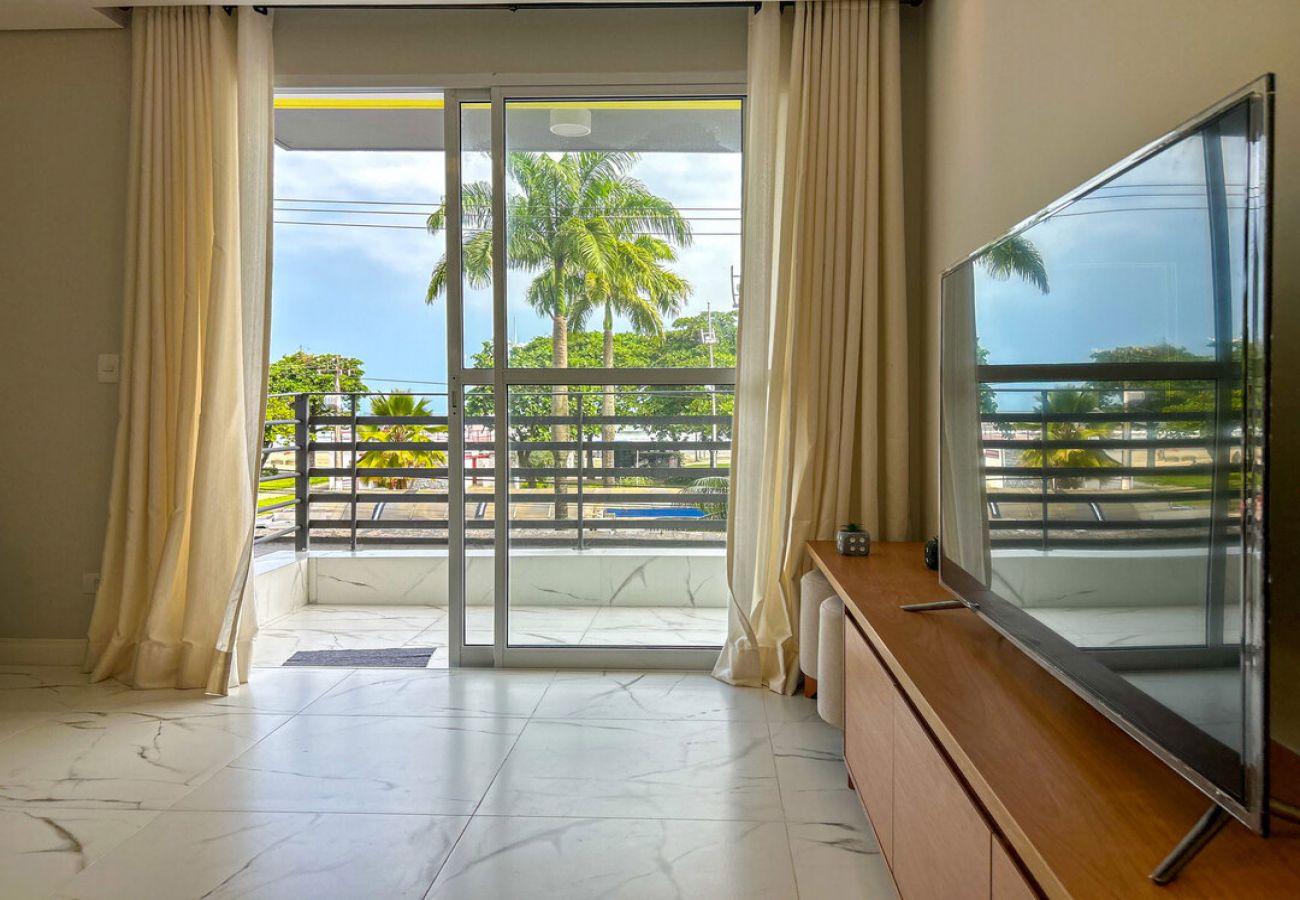 Apartamento em Santos - Apto estiloso e climatizado com wi-fi a beira mar Apartamento em Santos - Apto estiloso e climatizado com wi-fi a beira mar