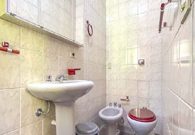 Casa em Santa Isabel - Incrível chácara c churrasqueira - Santa Isabel/SP Casa em Santa Isabel - Incrível chácara c churrasqueira - Santa Isabel/SP