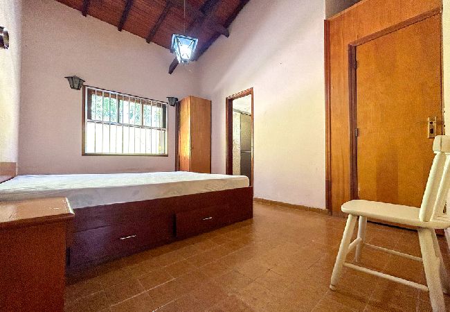 Casa em Santa Isabel - Incrível chácara c churrasqueira - Santa Isabel/SP Casa em Santa Isabel - Incrível chácara c churrasqueira - Santa Isabel/SP