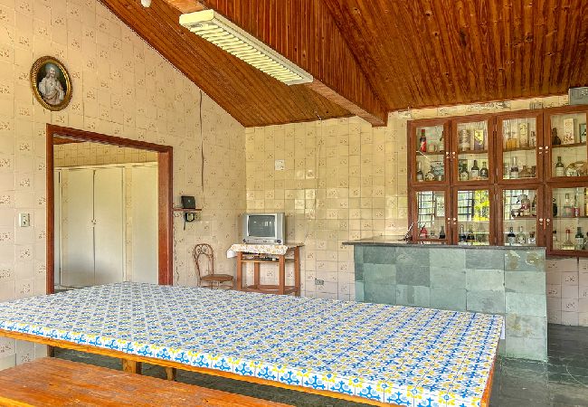 Casa em Santa Isabel - Incrível chácara c churrasqueira - Santa Isabel/SP Casa em Santa Isabel - Incrível chácara c churrasqueira - Santa Isabel/SP