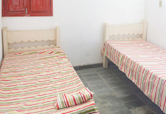 Casa em São Lourenço da Mata - Chácara c piscina e lazer -São Lourenço da Mata/PE Casa em São Lourenço da Mata - Chácara c piscina e lazer -São Lourenço da Mata/PE