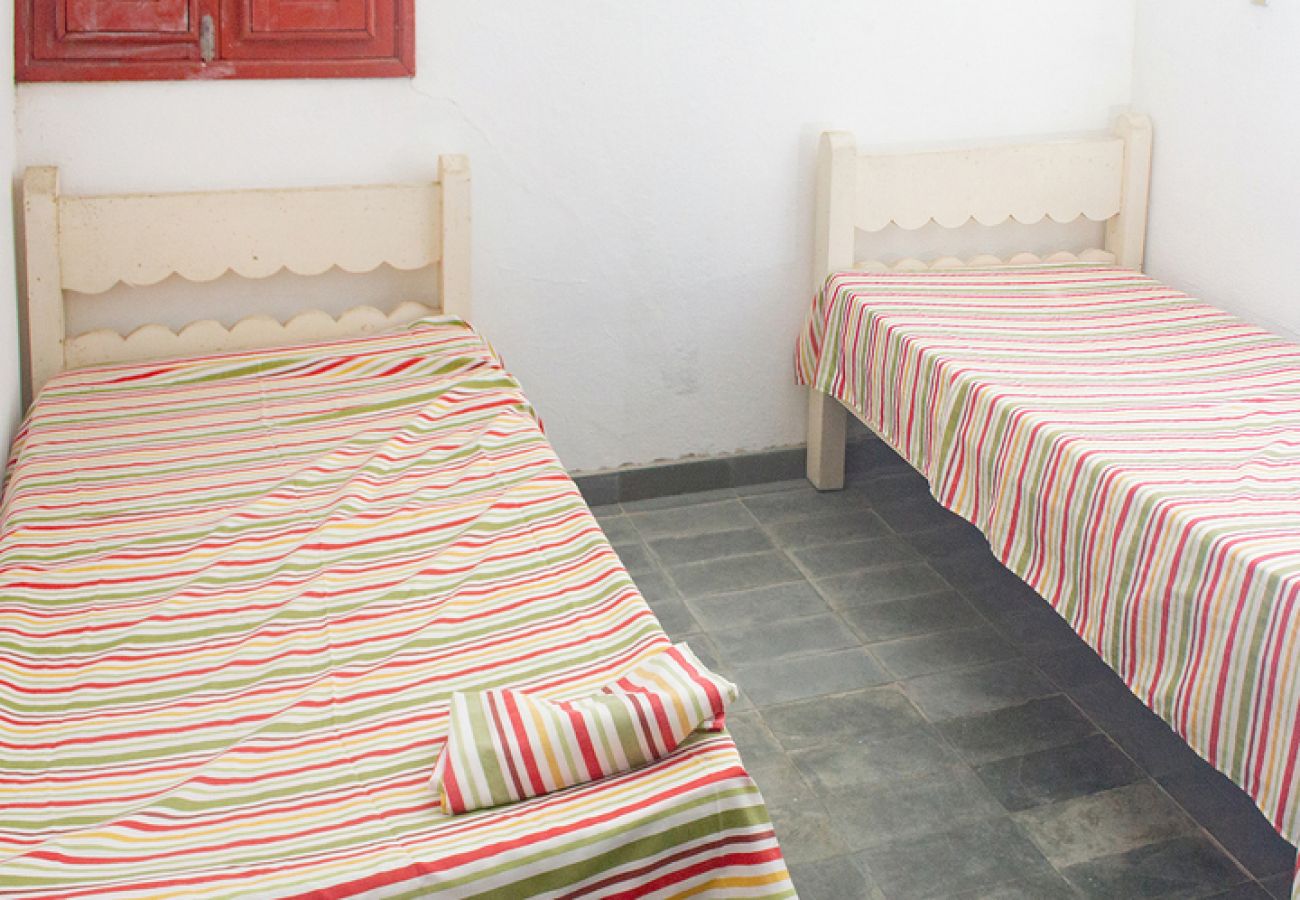 Casa em São Lourenço da Mata - Chácara c piscina e lazer -São Lourenço da Mata/PE Casa em São Lourenço da Mata - Chácara c piscina e lazer -São Lourenço da Mata/PE