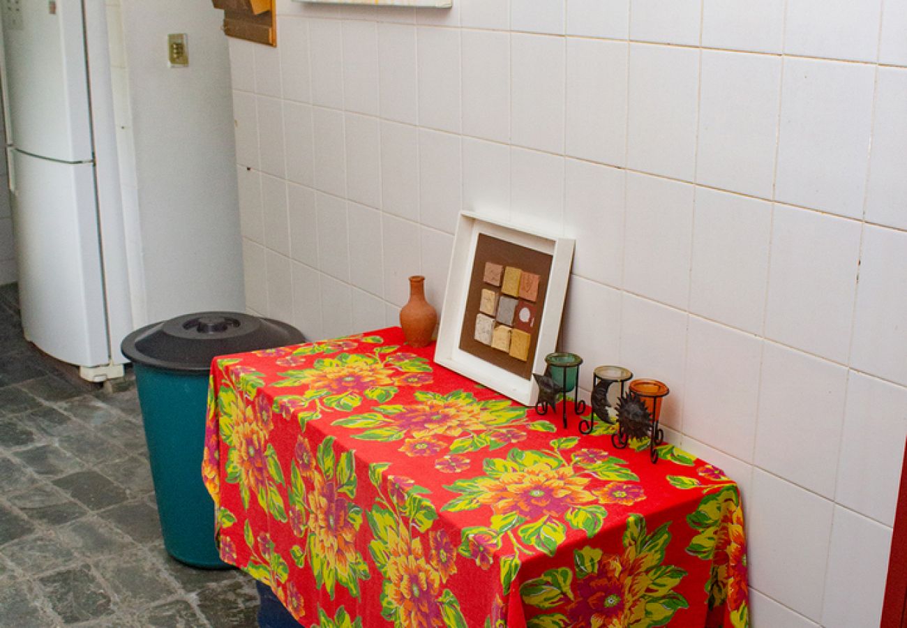 Casa em São Lourenço da Mata - Chácara c piscina e lazer -São Lourenço da Mata/PE Casa em São Lourenço da Mata - Chácara c piscina e lazer -São Lourenço da Mata/PE