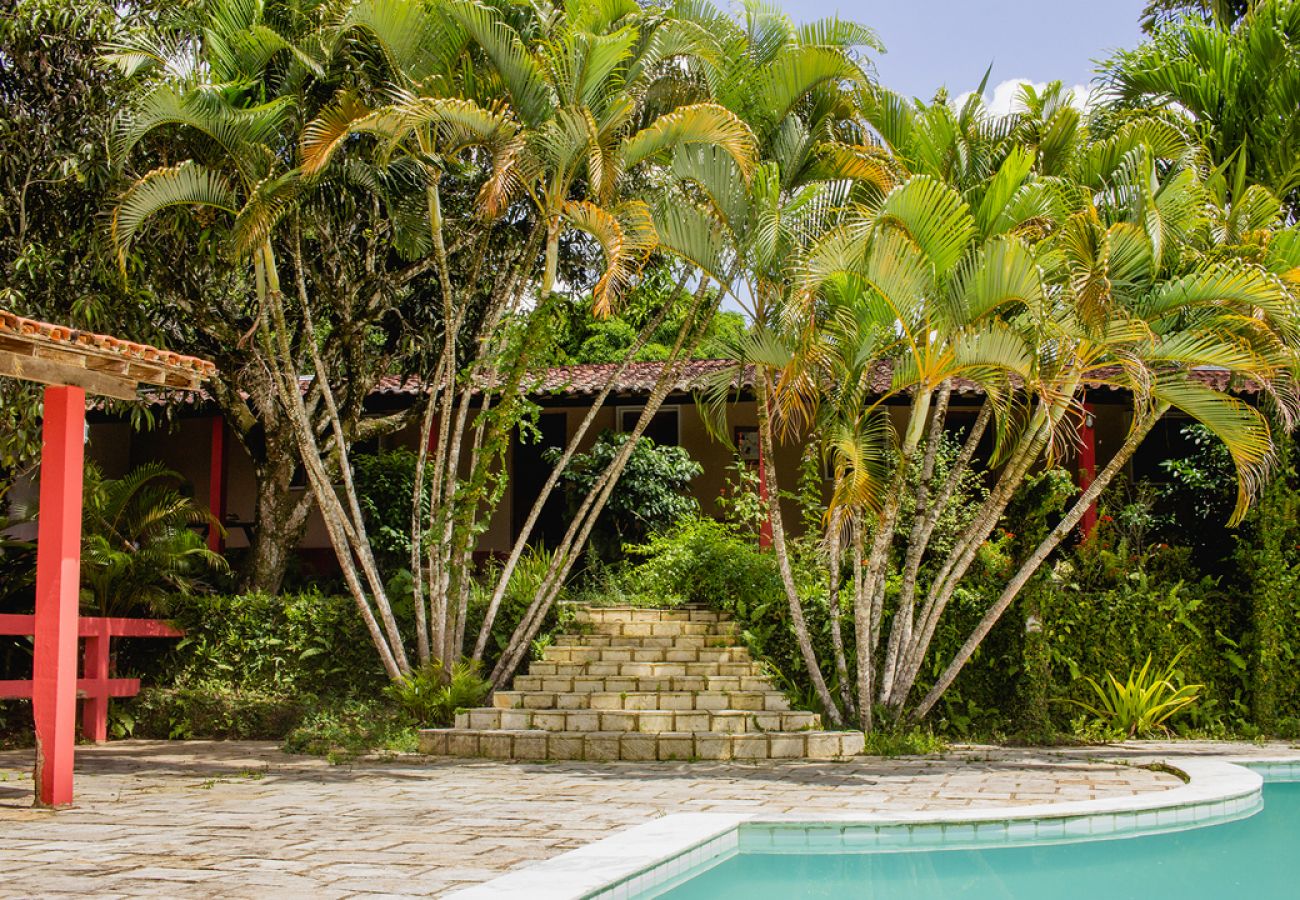 Casa em São Lourenço da Mata - Chácara c piscina e lazer -São Lourenço da Mata/PE Casa em São Lourenço da Mata - Chácara c piscina e lazer -São Lourenço da Mata/PE