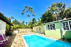 Casa em Ubatuba - Casa com piscina e churrasqueira em Ubatuba/SP