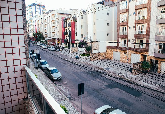 Apartamento em Juiz de Fora - Apto com Wi-Fi e em Cascatinha, Juiz de Fora/MG Apartamento em Juiz de Fora - Apto com Wi-Fi e em Cascatinha, Juiz de Fora/MG
