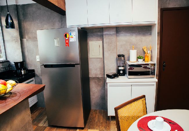 Apartamento em Juiz de Fora - Apto com Wi-Fi e em Cascatinha, Juiz de Fora/MG Apartamento em Juiz de Fora - Apto com Wi-Fi e em Cascatinha, Juiz de Fora/MG