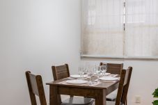Apartamento em Rio de Janeiro - AP102 (Zona1)