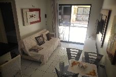 Apartamento em Aquiraz - Ótimo apto a 250m do mar em Aquiraz, Fortaleza/CE