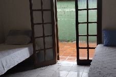 Casa em Itanhaém - Ótima casa com WiFi a 450m da Praia de Itanhaém/SP