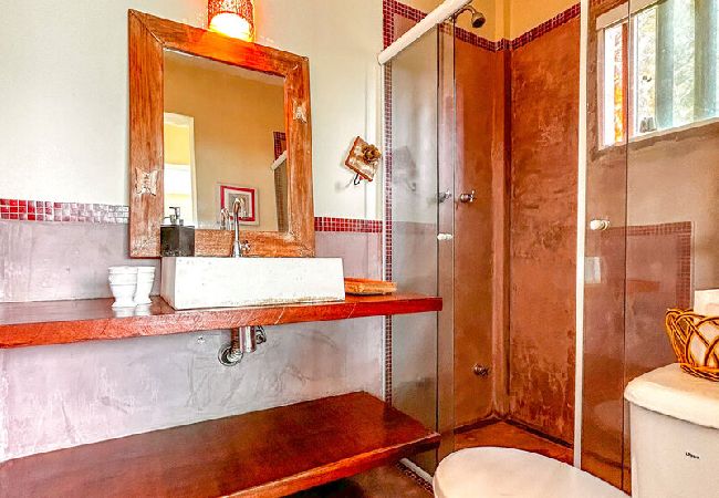 Casa em Ilhabela - Casa beira mar c lazer completo em Piúva-Ilhabela Casa em Ilhabela - Casa beira mar c lazer completo em Piúva-Ilhabela