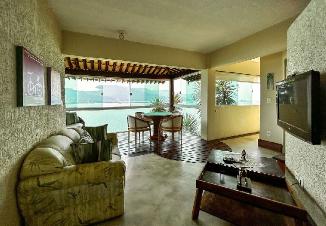 Casa em Ilhabela - Casa beira mar c lazer completo em Piúva-Ilhabela Casa em Ilhabela - Casa beira mar c lazer completo em Piúva-Ilhabela