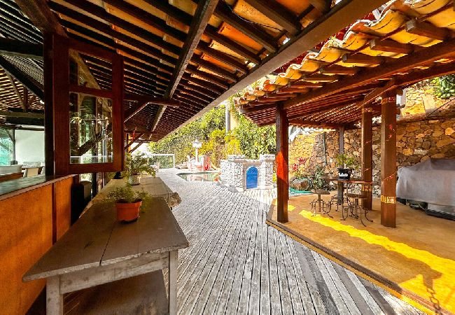 Casa em Ilhabela - Casa beira mar c lazer completo em Piúva-Ilhabela Casa em Ilhabela - Casa beira mar c lazer completo em Piúva-Ilhabela