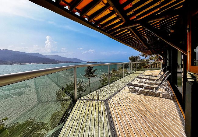 Casa em Ilhabela - Casa beira mar c lazer completo em Piúva-Ilhabela Casa em Ilhabela - Casa beira mar c lazer completo em Piúva-Ilhabela