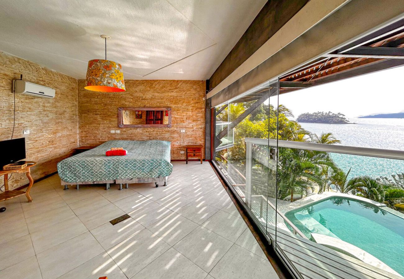 Casa em Ilhabela - Casa beira mar c lazer completo em Piúva-Ilhabela Casa em Ilhabela - Casa beira mar c lazer completo em Piúva-Ilhabela