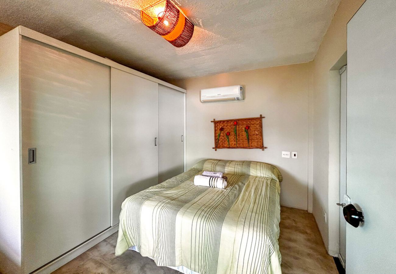 Casa em Ilhabela - Casa beira mar c lazer completo em Piúva-Ilhabela Casa em Ilhabela - Casa beira mar c lazer completo em Piúva-Ilhabela