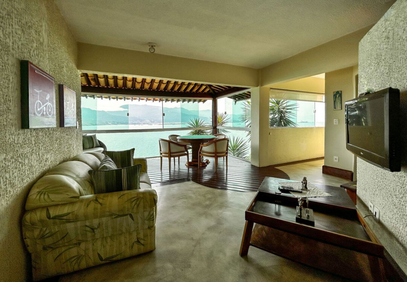 Casa em Ilhabela - Casa beira mar c lazer completo em Piúva-Ilhabela Casa em Ilhabela - Casa beira mar c lazer completo em Piúva-Ilhabela