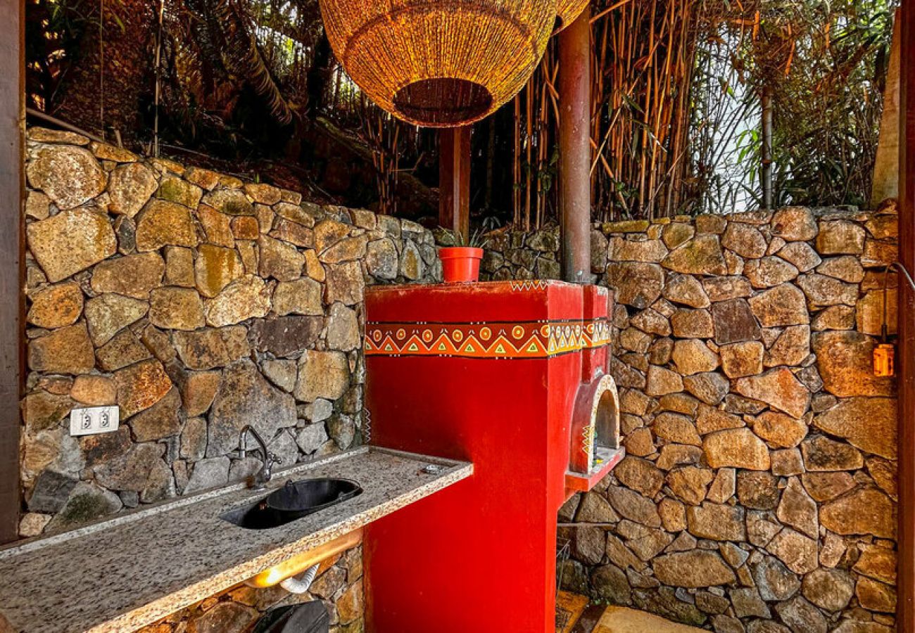 Casa em Ilhabela - Casa beira mar c lazer completo em Piúva-Ilhabela Casa em Ilhabela - Casa beira mar c lazer completo em Piúva-Ilhabela