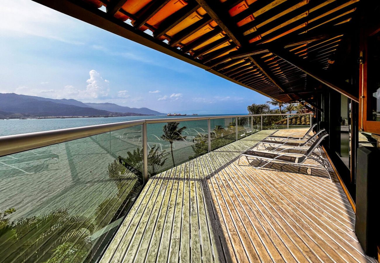 Casa em Ilhabela - Casa beira mar c lazer completo em Piúva-Ilhabela Casa em Ilhabela - Casa beira mar c lazer completo em Piúva-Ilhabela