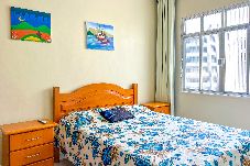 Apartamento em Cabo Frio - Apto espaçoso 5 min da Praia do Forte Cabo Frio/RJ