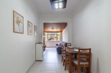 Apartamento em Rio de Janeiro - MVC1103 (Zona4)