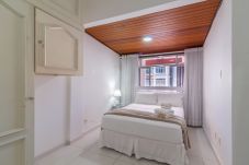 Apartamento em Rio de Janeiro - MVC1103 (Zona4)