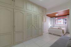 Apartamento em Rio de Janeiro - MVC1103 (Zona4)